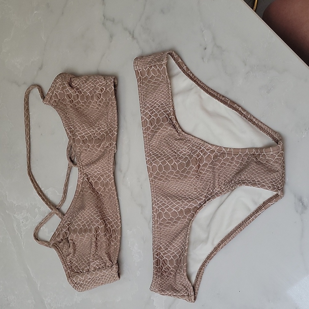 Tan snake print bikini M